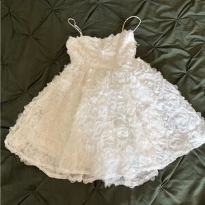 Elegant White Floral Dress